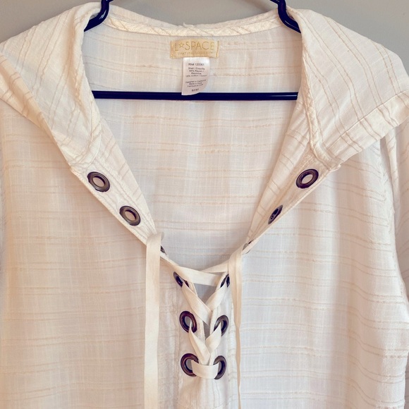 L*Space Love Letters Tunic Size Medium - Picture 6 of 9